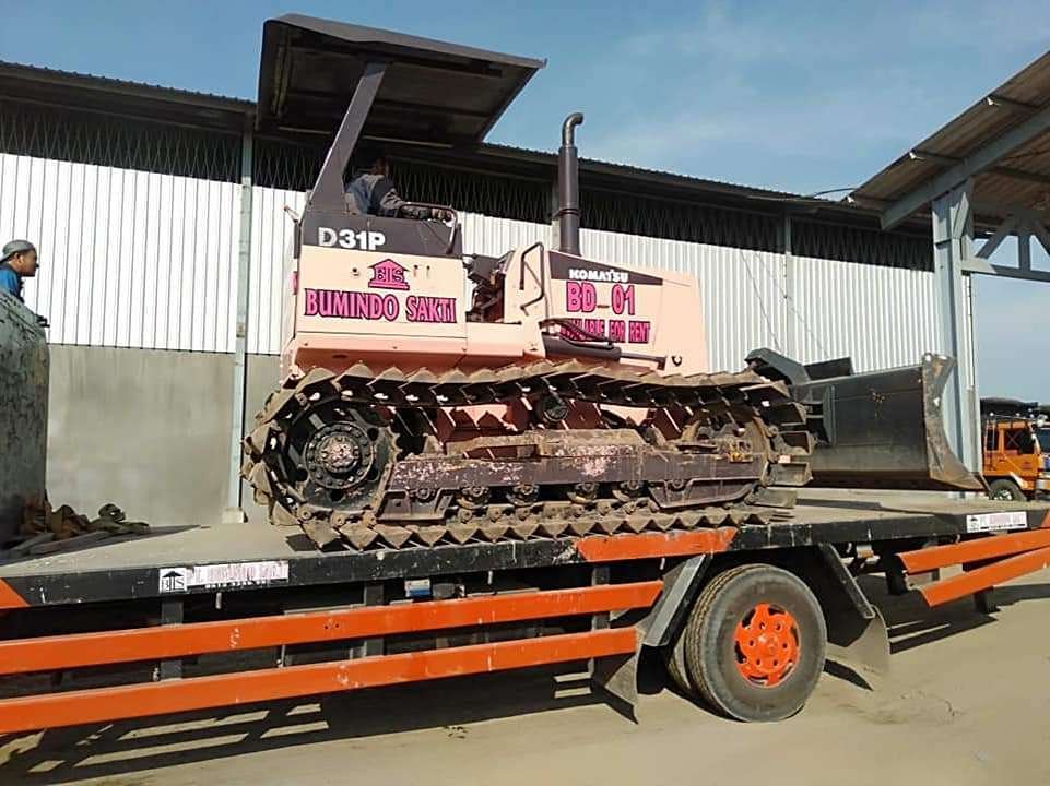 Sewa Bulldozer Komatsu D31P PT Bumindo Sakti